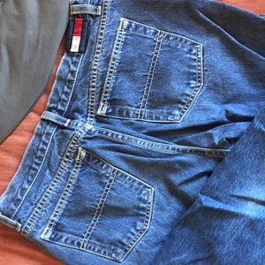 straight leg tommy jeans